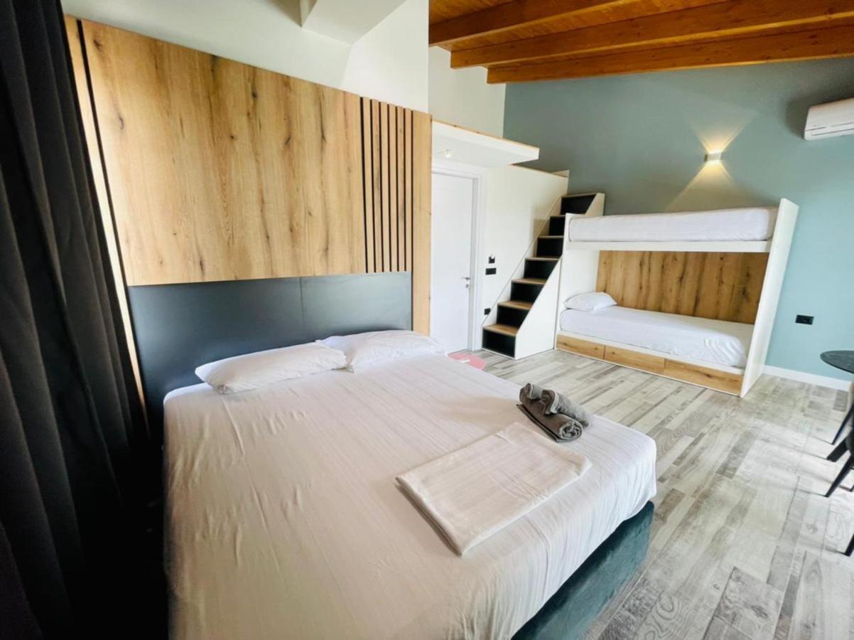Adriatik Hotel Vlore Luaran gambar