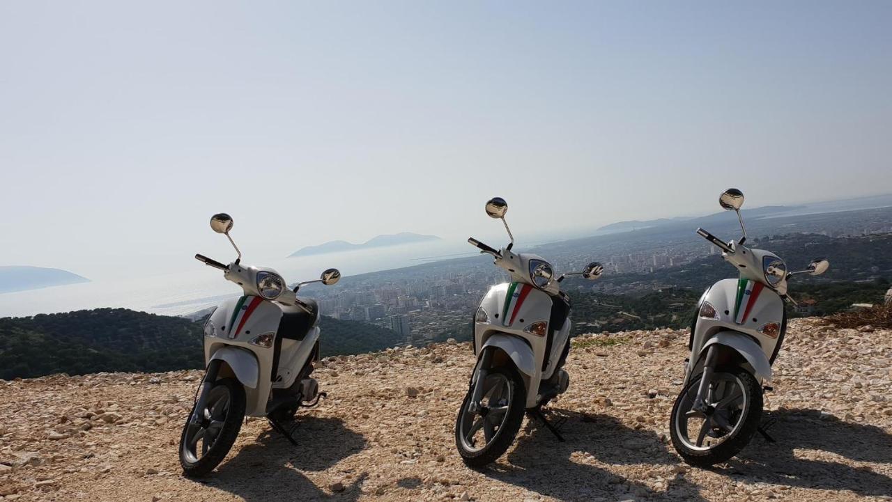 Adriatik Hotel Vlore Luaran gambar